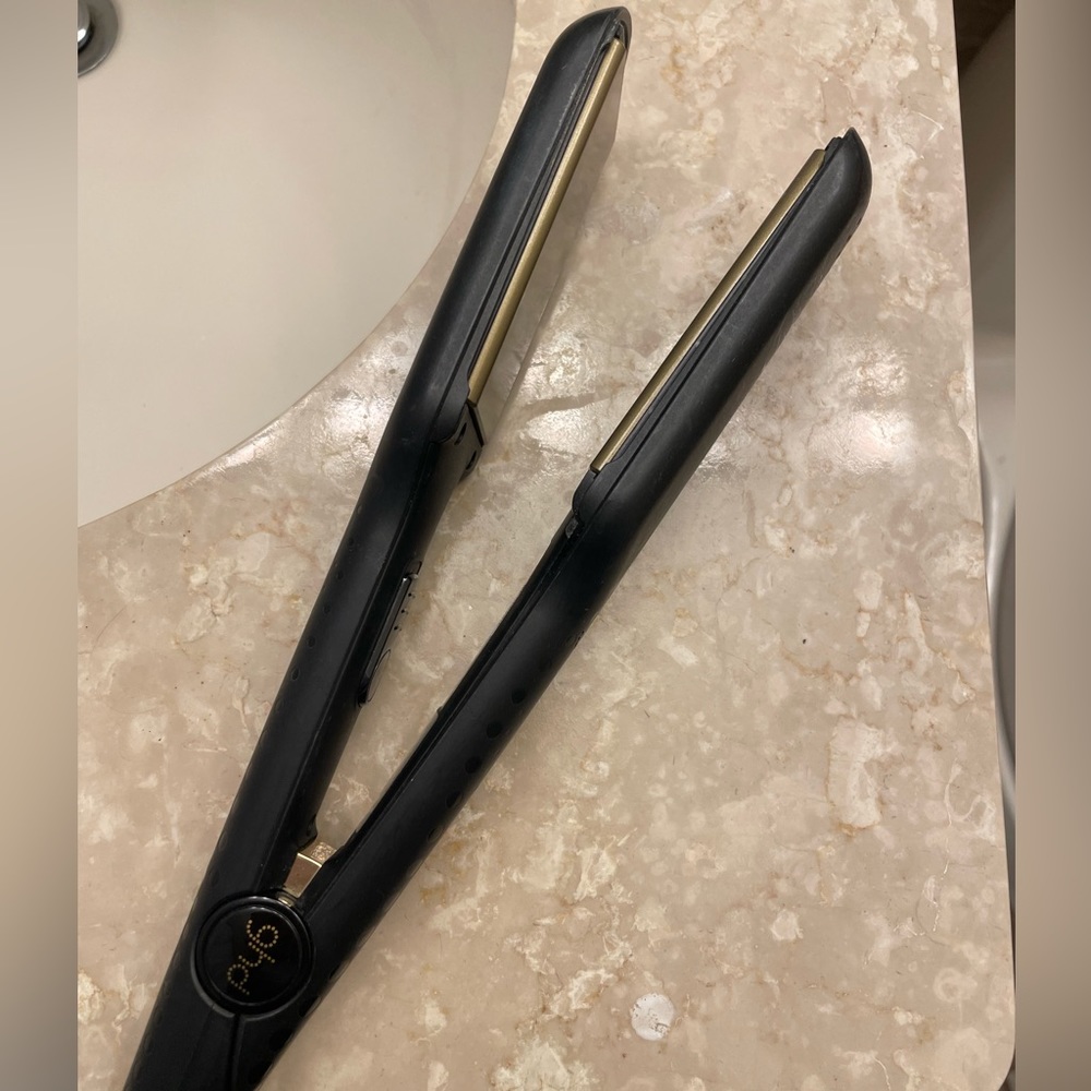 GHD 2” Hair Straightener